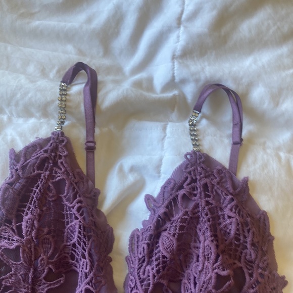 Body suit - Picture 2 of 2